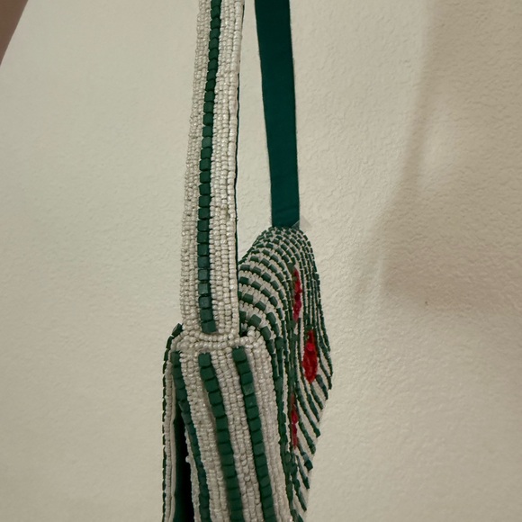Chic Beaded Crossbody Bag with Tomato Design - Picture 3 of 7